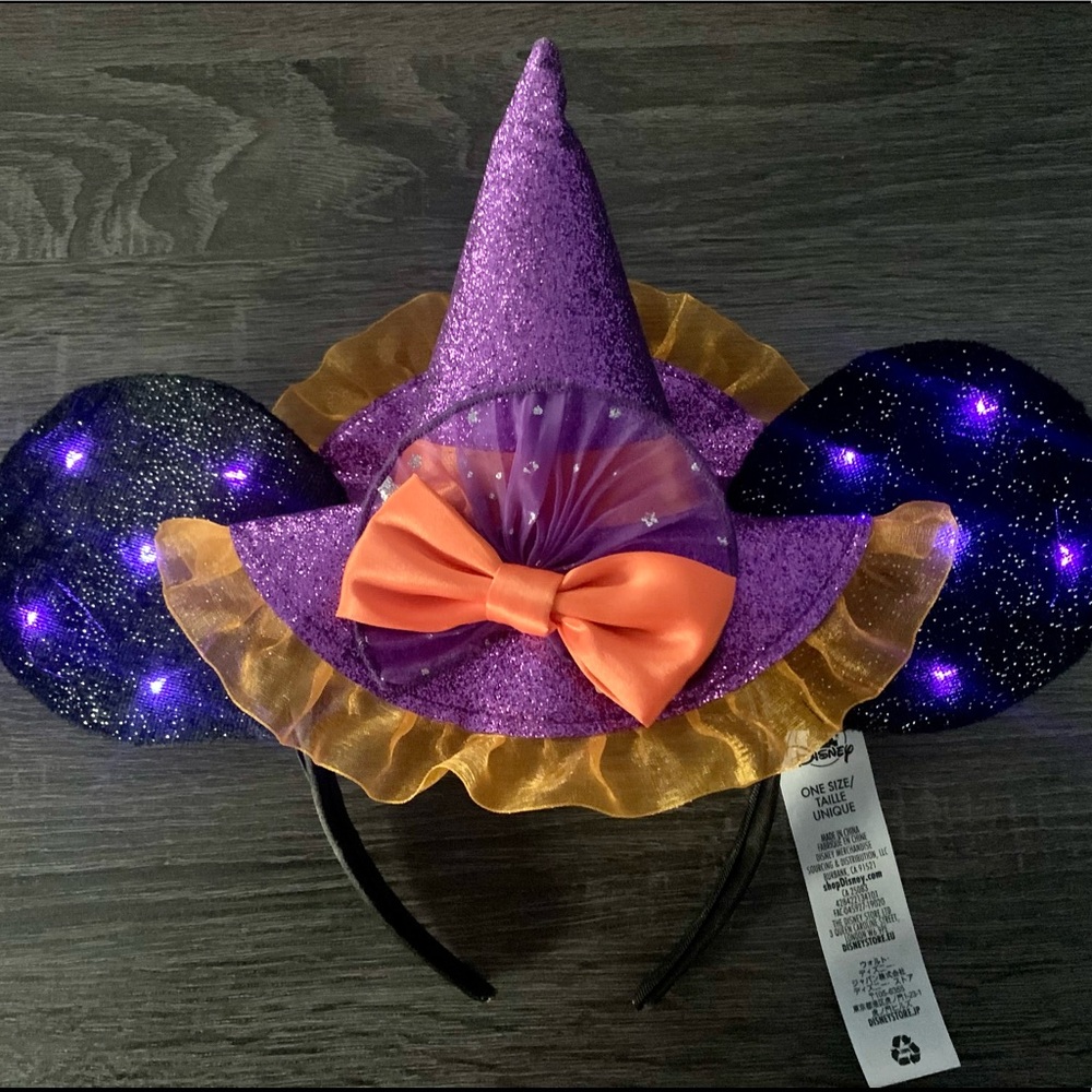 ‼️SOLD‼️ on Ⓜ️ Disney Parks exclusive Minnie Mouse Light up Halloween Ears